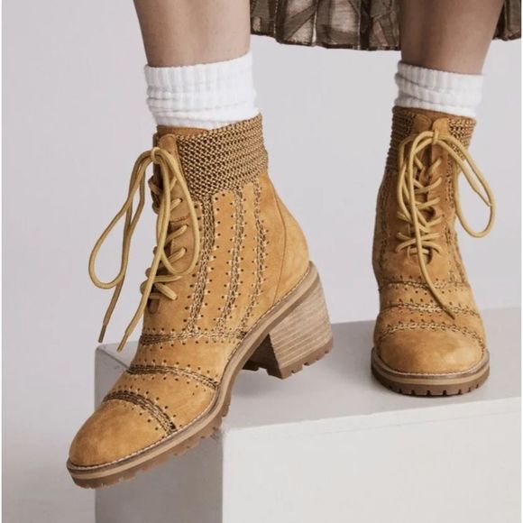 Anthropologie Silent D Bestie Bootie Honey Macramé Trim Lace Up Tan